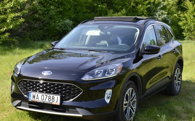 Ford Escape cena 118600 przebieg: 18400, rok produkcji 2022 z Warszawa małe 704